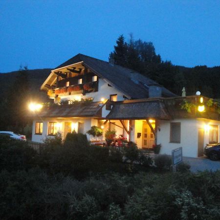 Hotel Pension Schwaiger ザンクト・マルガレーテン・イム・ルンガウ エクステリア 写真